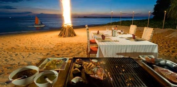 Sepoi Barbecue on the Beach