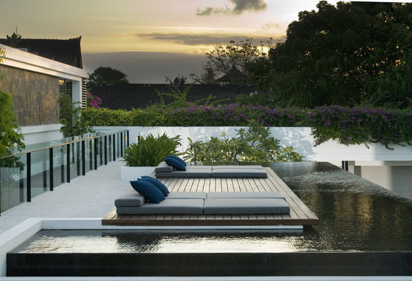 Bali Villa Aqua Pool deck dusk