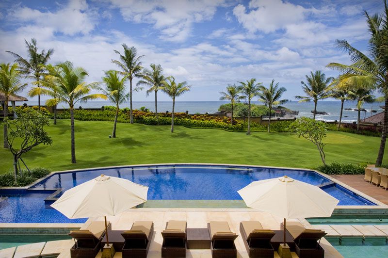 Bali Villa Semarapura Garden and ocean view .jpg