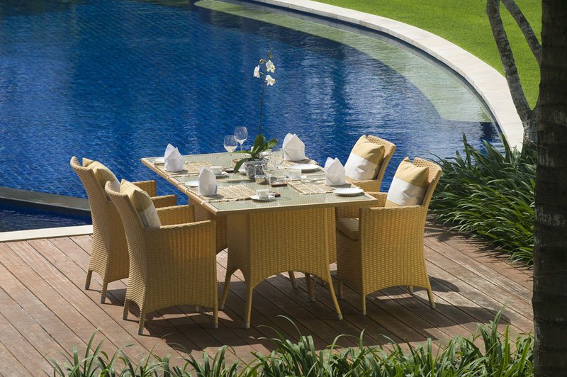 Bali Villa Semarapura Outdoor dining .jpg