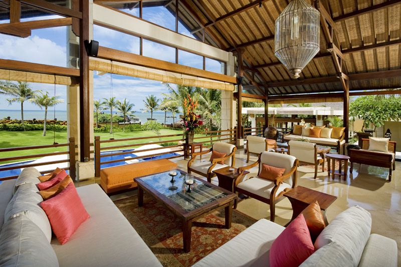 Bali Villa Semarapura Upper living area .jpg