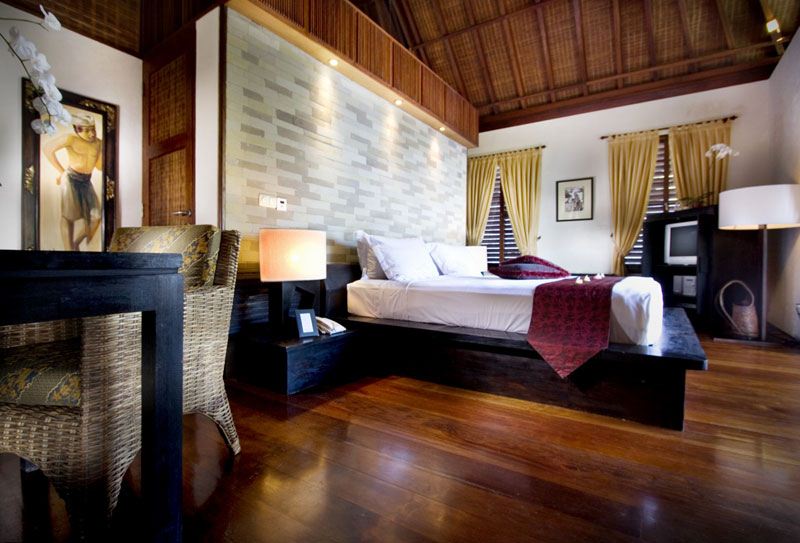 Bali Villa Majapahit- Raj Villa nataraja master bedroom interior .jpg