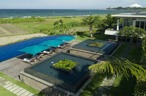 Bali Villa Sanur Residence - Beachfront Villas Building view from terrace