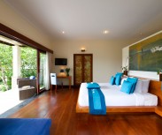 Arsana Estate guest suite blue room