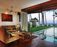 Bali Villa Majapahit- Raj Lifvingroomatsamudra villa