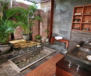 Bali Villa Majapahit- Raj Villa nataraj guest bathroom .jpg