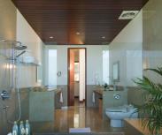 Bali Villa Sanur Residence - Beachfront Villas Building master bathroom