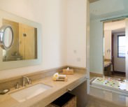 Bali Villa Sanur Residence - Beachfront Villas Building rd barthroom