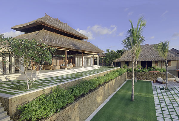 Bali Villa Puri Bawana Puribawana living bale