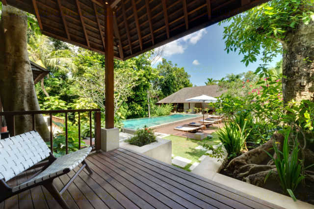 guest bedroom terrace & pool