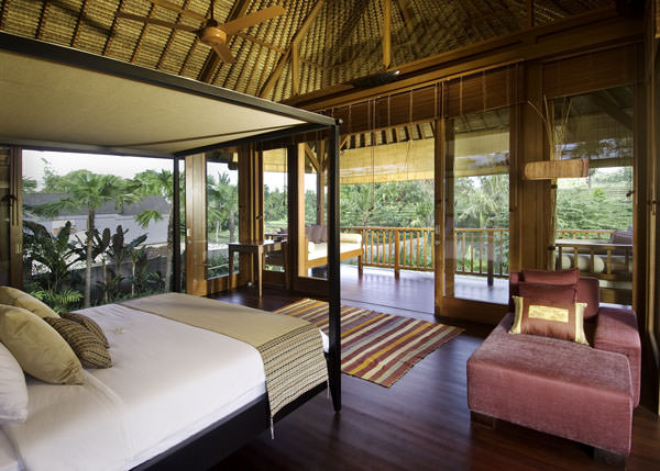 Bali Villa Puri Bawana Puribawana master bedrom