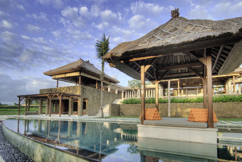 Bali Villa Puri Bawana Wide exterior daytime.jpg