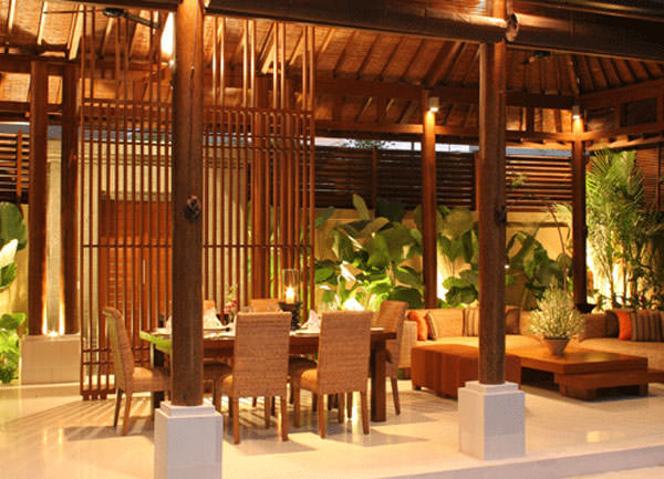 Bali Villa Lakhsmi Dining area close view