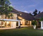 Bali Villa Atas Ombak Beach front bali villa