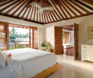 Bali Villa Jajaliluna Upper bedroom .jpg