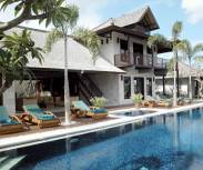 Bali Villa Coraffan The pool inthe morning