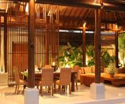 Bali Villa Lakhsmi Dining area close view