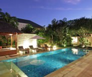 Bali Villa Windu Sari Night photo