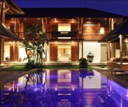 Bali Villa Windu Sari Night photo