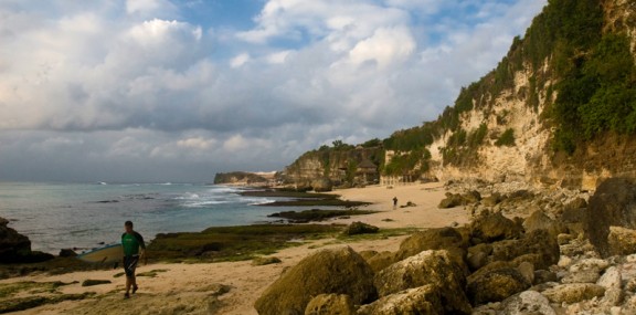 Bulan Putih Beach