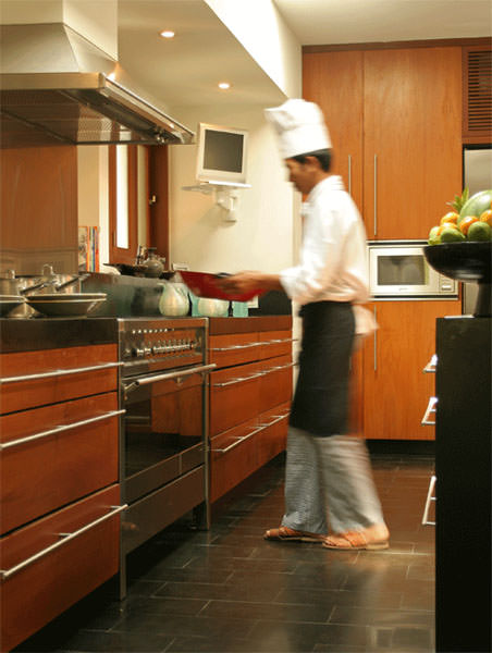 Bali Villa Ramadewa Professional chef and kitchen